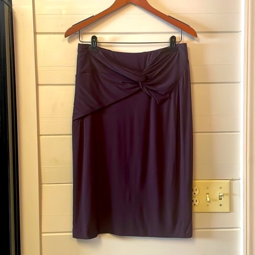 MM Lafleur Stretch Skirt with Twist Knot Detail Purple Viscose Size L.